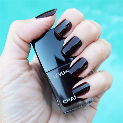 chanel black nail topcoat swatch|chanel nail polish 2022.